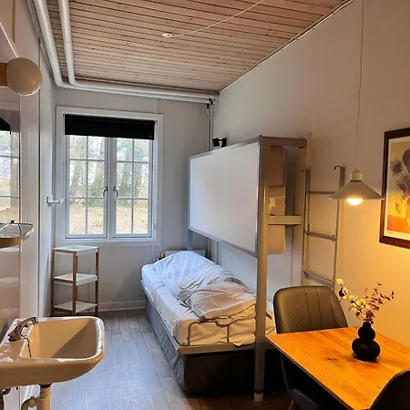 Ronne Vandrerhjem Hostal *