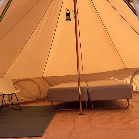 Ronne Vandrerhjem Hostel *