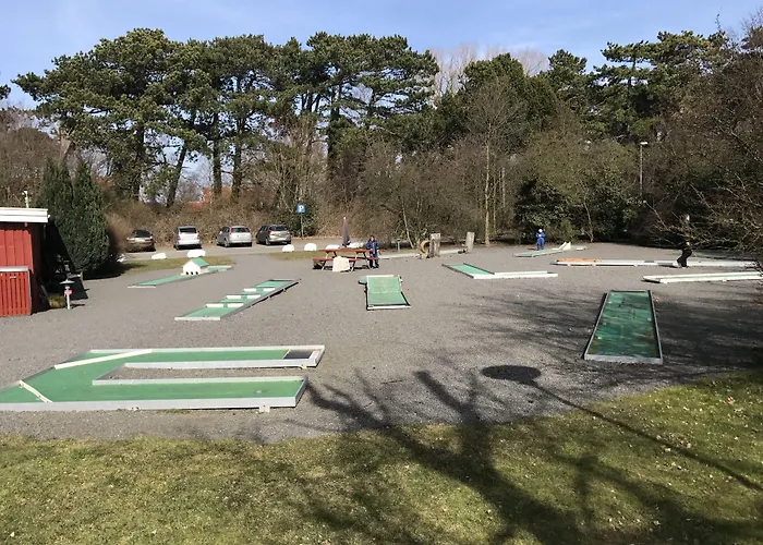 Ronne Vandrerhjem 론네